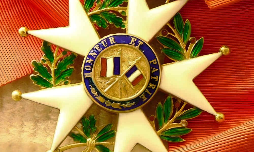 Légion d’honneur: de la gloire à la combine ?