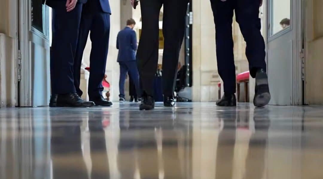 Sexe, drogue et impunité politique ce que la Macronie préfère cacher sous le tapis