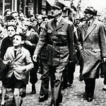 Le Plan AMGOT : Une Domination Sous Couvert de Libération ? Le Plan AMGOT Une Domination Sous Couvert de Libération de Gaulle 1944 bayeux min