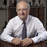 Cancer : une approche révolutionnaire simple et non toxique par le Dr Laurent Schwartz Cancer une approche révolutionnaire simple et non toxique par le Dr Laurent Schwartz