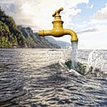 Eau privatisée: 7 multinationales qui contrôlent vos sources, 12 pays assiégés, 0 robinet pour les pauvres Eau privatisée: 7 multinationales qui contrôlent vos sources, 12 pays assiégés, 0 robinet pour les pauvres