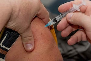 Vaccins Covid, myocardites ce que la Maison Blanche a préféré cacher au public
