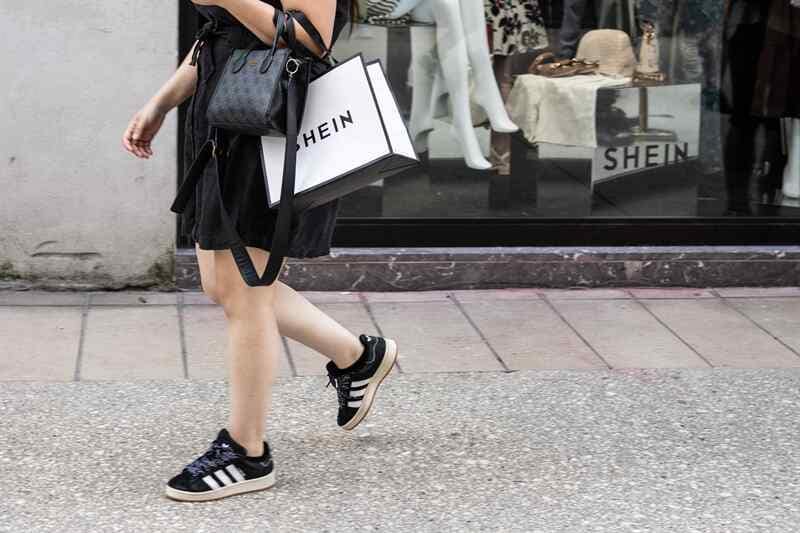 5 vérités cachées derrière la guerre française contre Shein